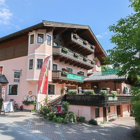 Landgasthof Neuwirt Лофер Екстериор снимка